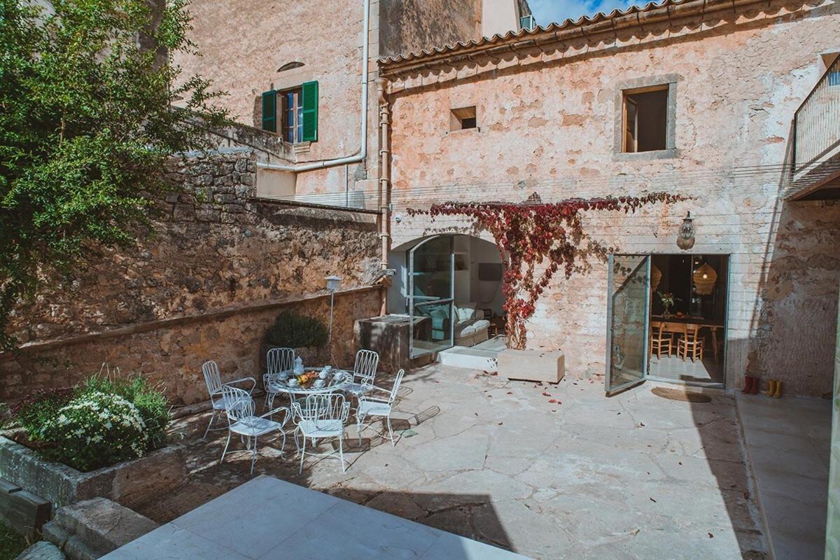 Ferienhaus Santanyi's Hidden Gem - A Townhouse With Soul