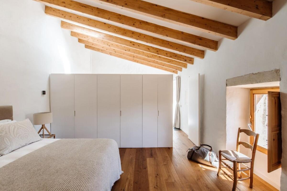 Santanyi's Hidden Gem - A Townhouse With Soul
